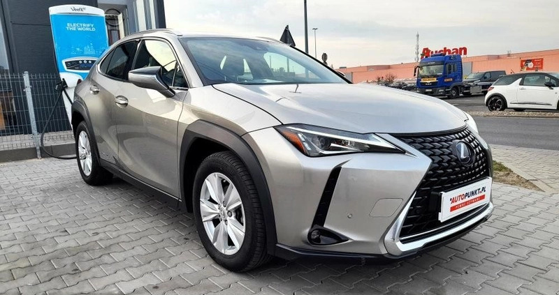 Lexus UX cena 114900 przebieg: 51534, rok produkcji 2020 z Sępólno Krajeńskie małe 172